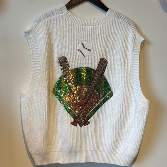 Queen of sparkles queen of diamonds sweater size large - Picture 4 of 6